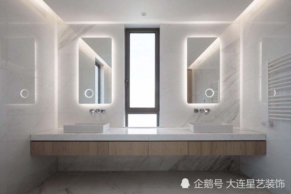 今晚必出三肖,精选资料解析大全