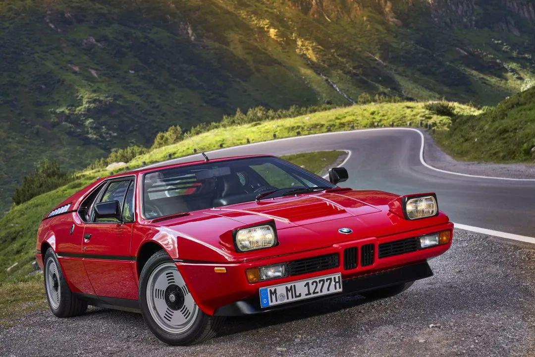 bmwm1