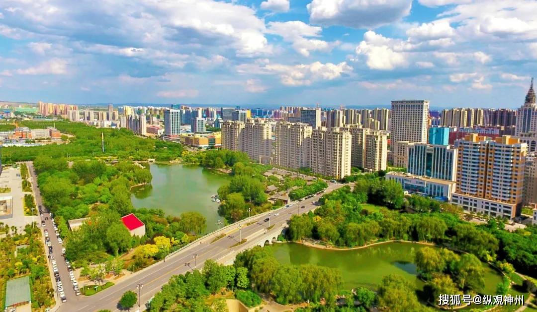 2025新澳门精准资料免费,澳门是一个充满活力和魅力的城市，拥有着悠久的历史和文化底蕴。随着时代的发展，澳门也在不断发展和变化，成为了一个现代化的城市。近年来，随着科技的进步和互联网的普及，人们对于各种信息的获取越来越便捷，其中就包括了关于澳门的各种资料和信息。本文将围绕澳门这一主题展开探讨，介绍澳门的历史背景、经济发展和文化特色等方面的内容，同时结合关键词2025新澳门精准资料免费，介绍一些与澳门相关的最新资讯和发展趋势。