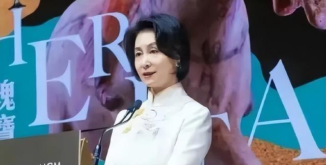 澳门精准一笑一码100,澳门精准一笑一码，探索神秘数字的魅力与乐趣