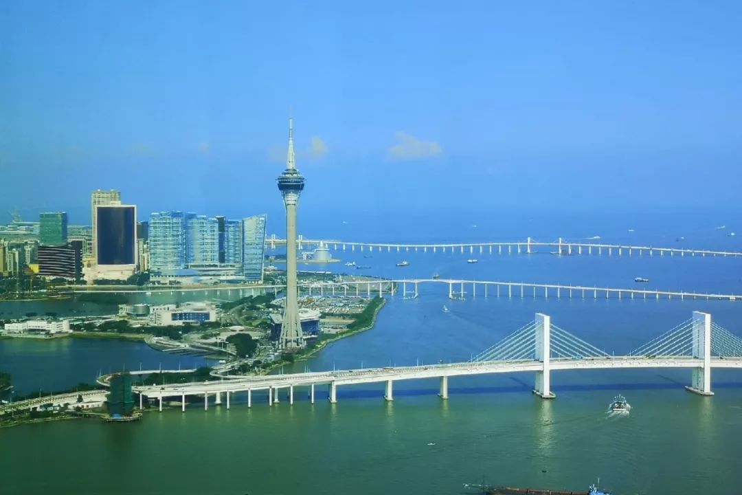 2025新澳门资料免费长期,澳门是一个充满活力和魅力的城市，拥有着悠久的历史和文化底蕴。随着时代的发展，澳门也在不断发展和变化，特别是在数字化时代，澳门也在不断地适应和创新。本文将介绍关于澳门未来的发展趋势和变化，关键词为澳门资料免费长期，旨在探讨澳门未来的发展潜力。