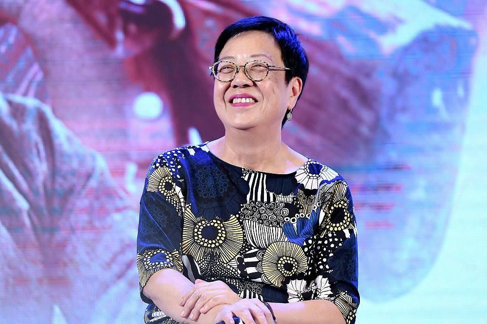 香港正版免费大全资料,香港正版免费大全资料，探索与解析